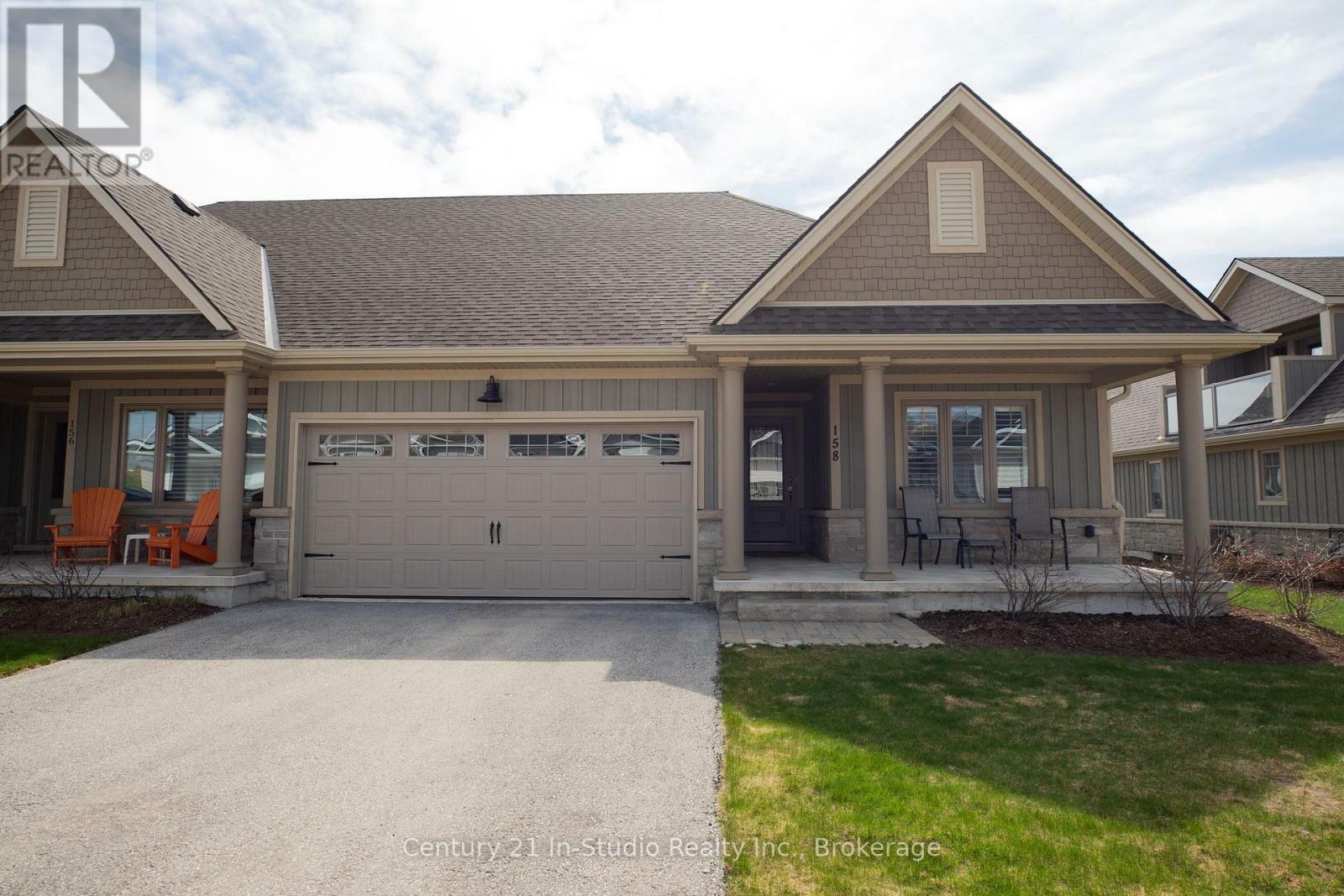 Property Photo: 158 Hawthorn Crescent 11 ON N0H 1S0