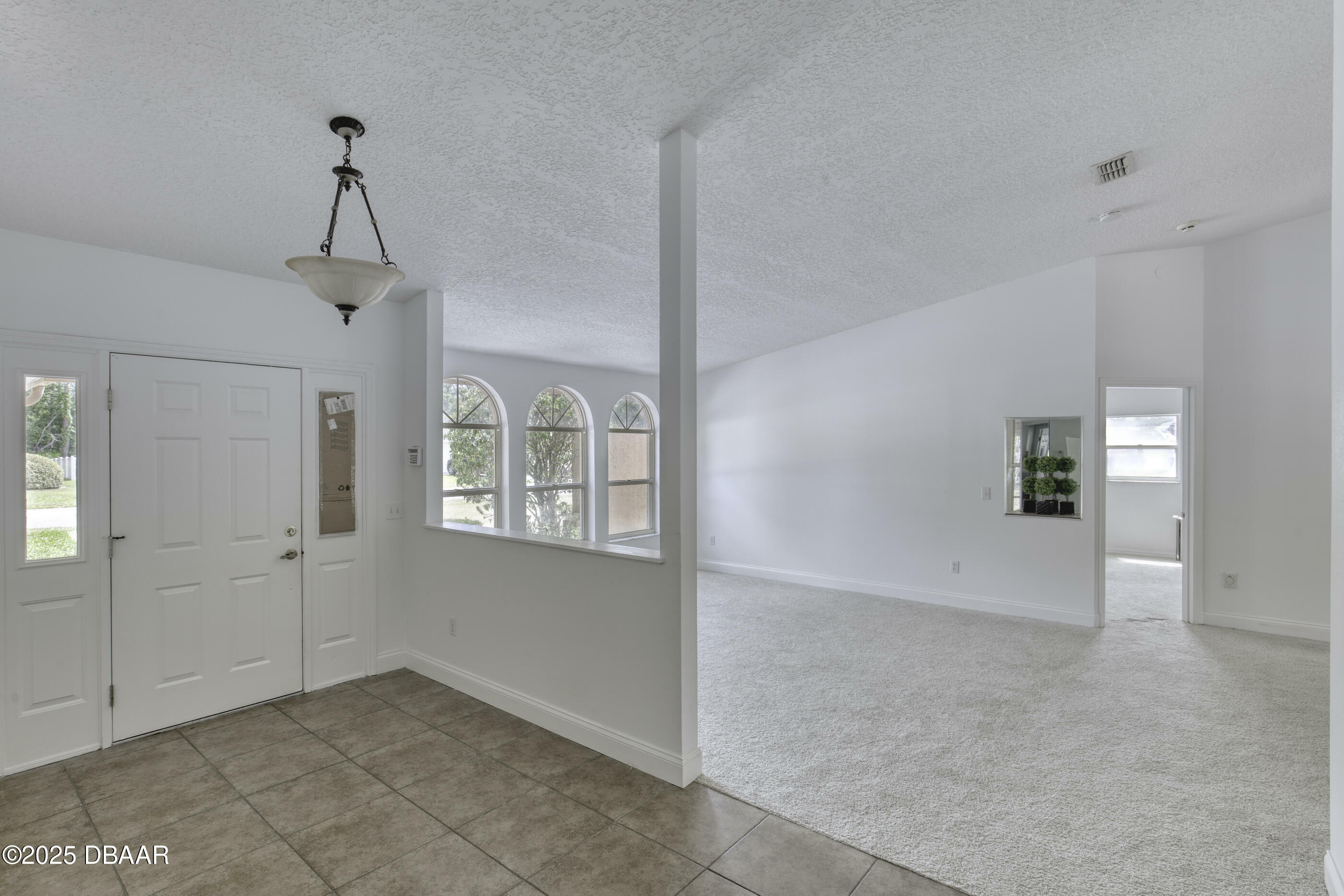 Property Photo: 1944 Spruce Creek Landing FL 32128