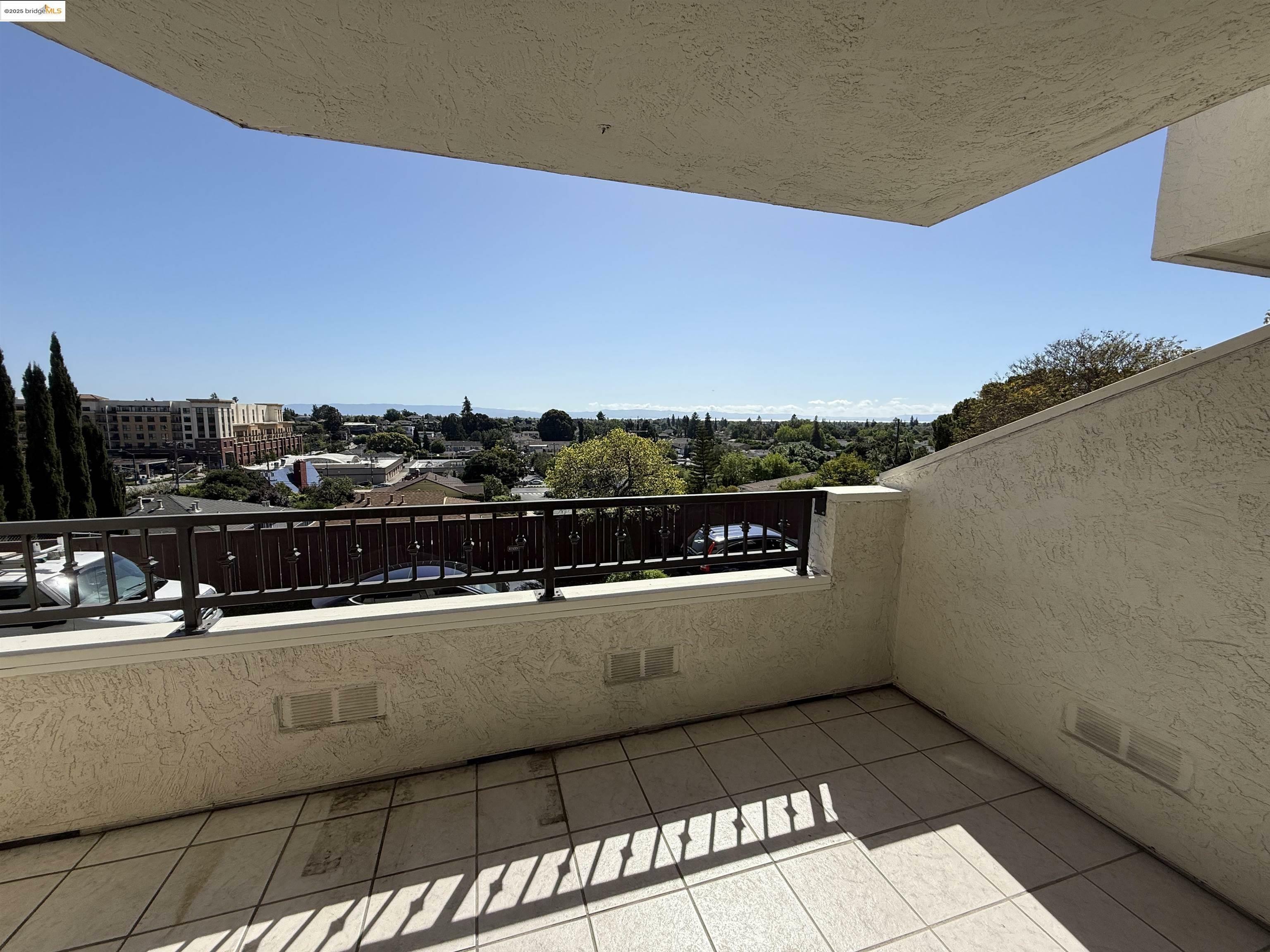 Property Photo:  22012 Sevilla Rd 102  CA 94541 