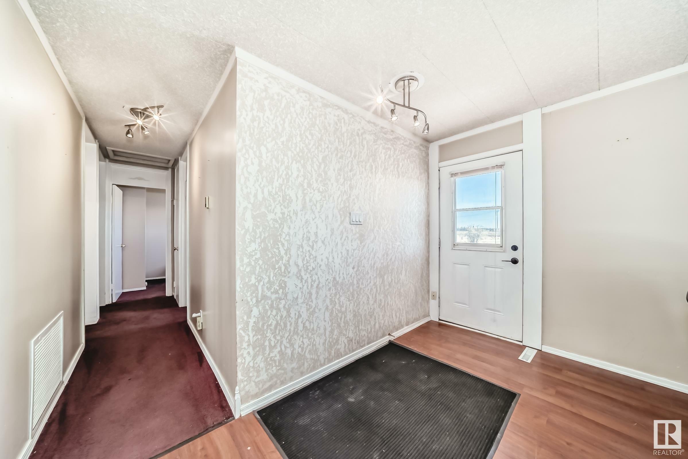 Property Photo: 56123 Hwy 777 AB T0E 1V0