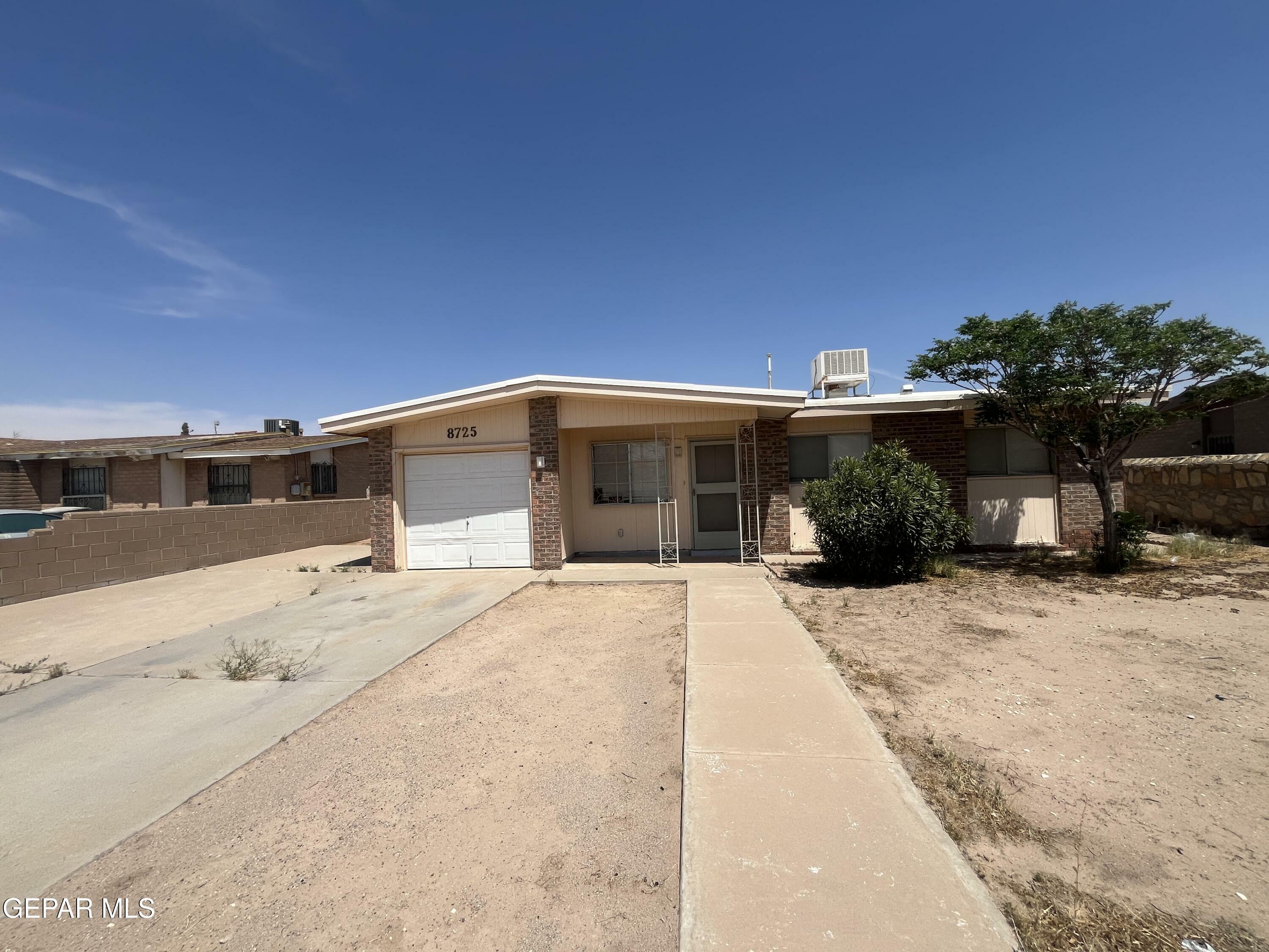 Property Photo: 8725 Plains Drive TX 79907