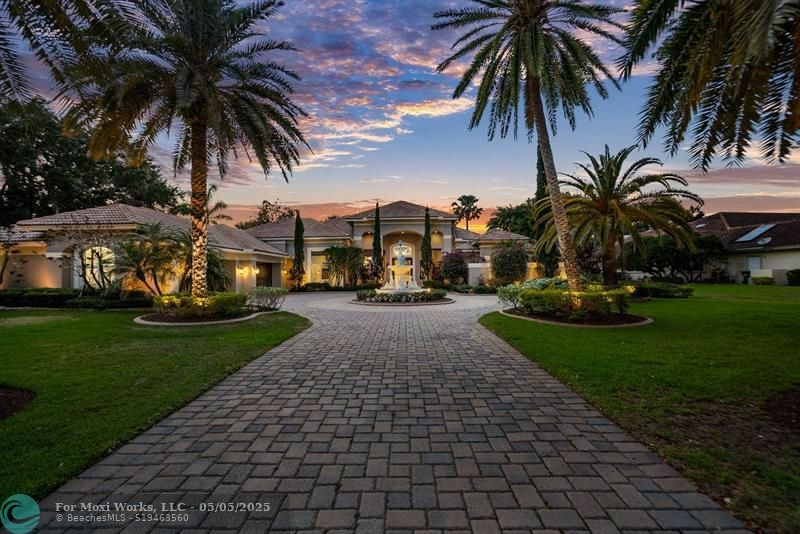 Property Photo: 7411 W Cypresshead Dr FL 33067
