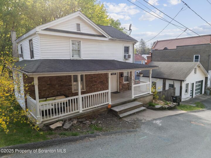 Property Photo: 408 Chestnut Avenue PA 18428