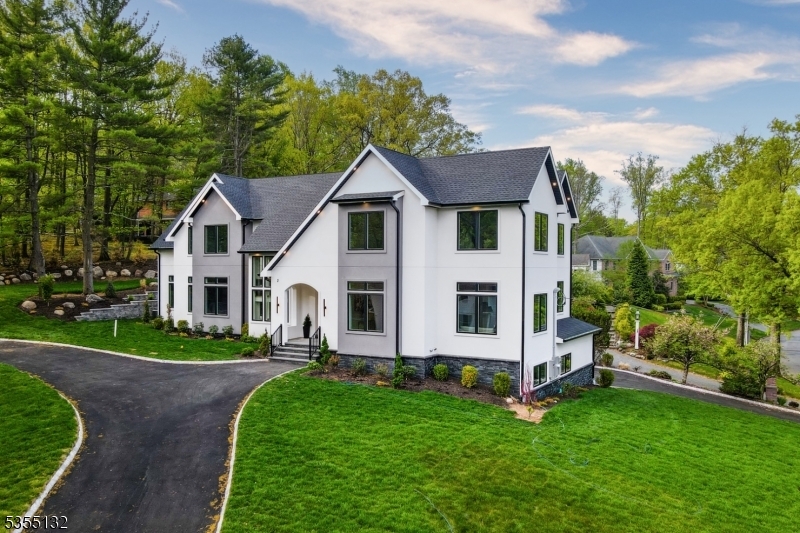 Property Photo: 2 Highview Rd NJ 07078
