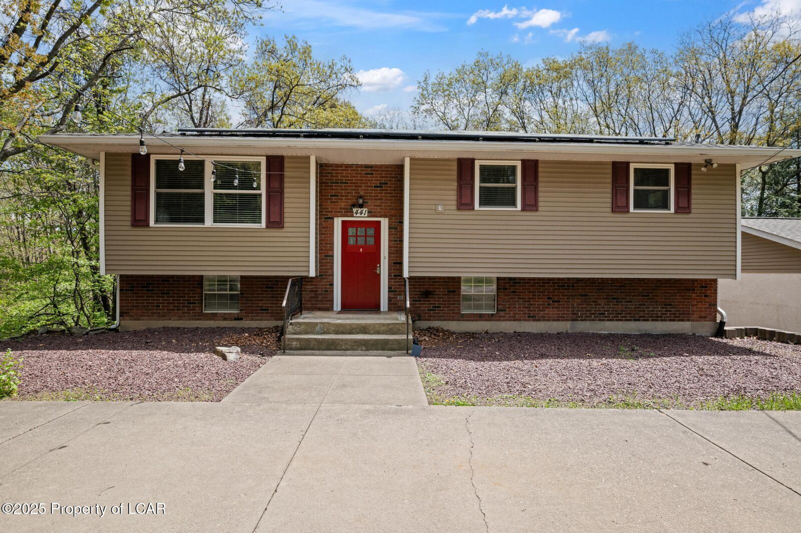Property Photo:  441 Weavertown Road  PA 18708 