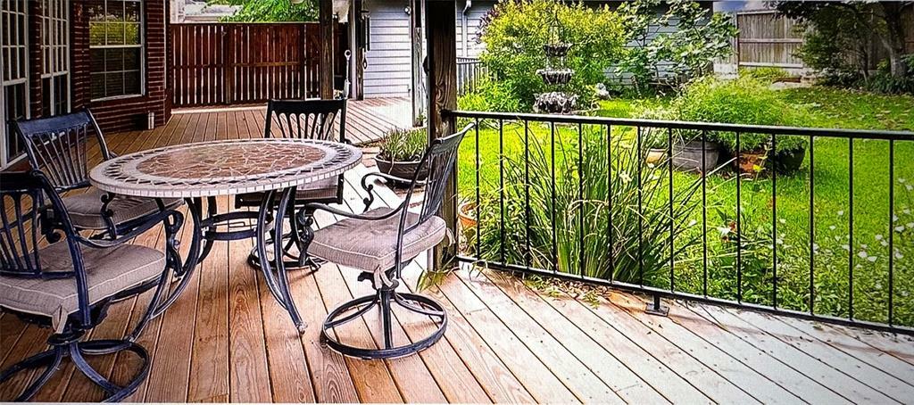 Property Photo: 3510 S Lake Village Drive TX 77450