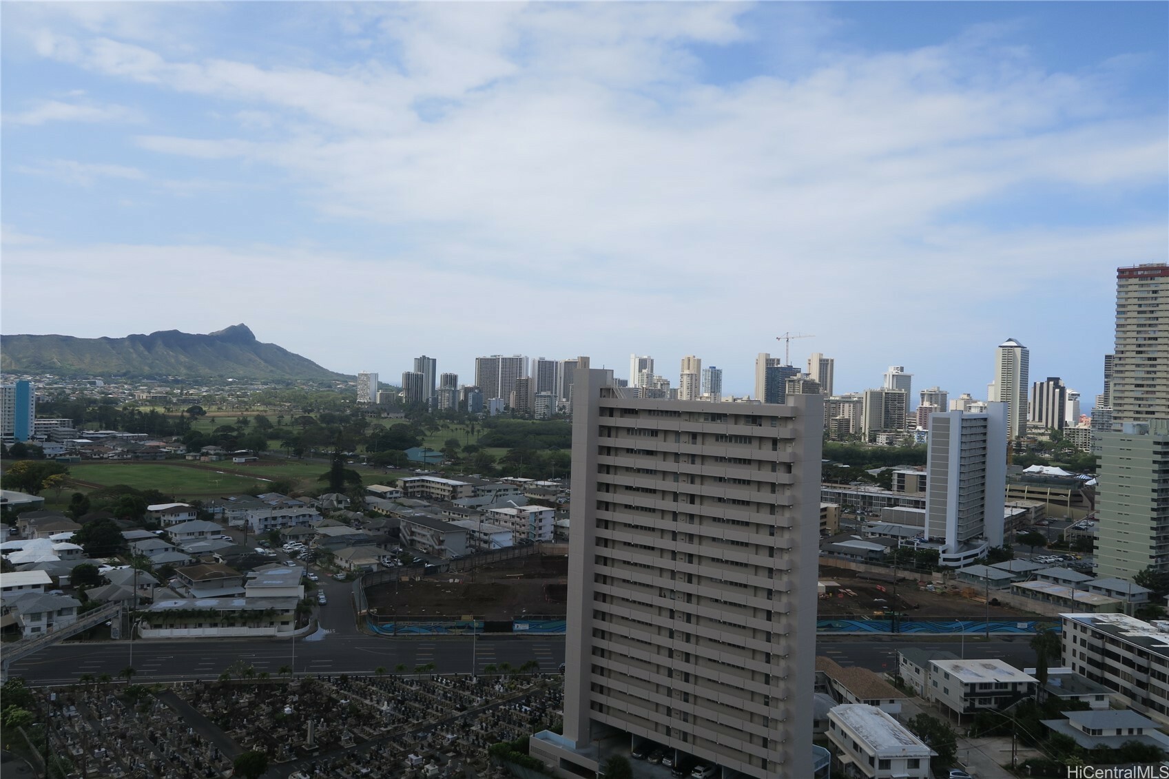 2740 Kuilei Street 2205  Honolulu HI 96826 photo