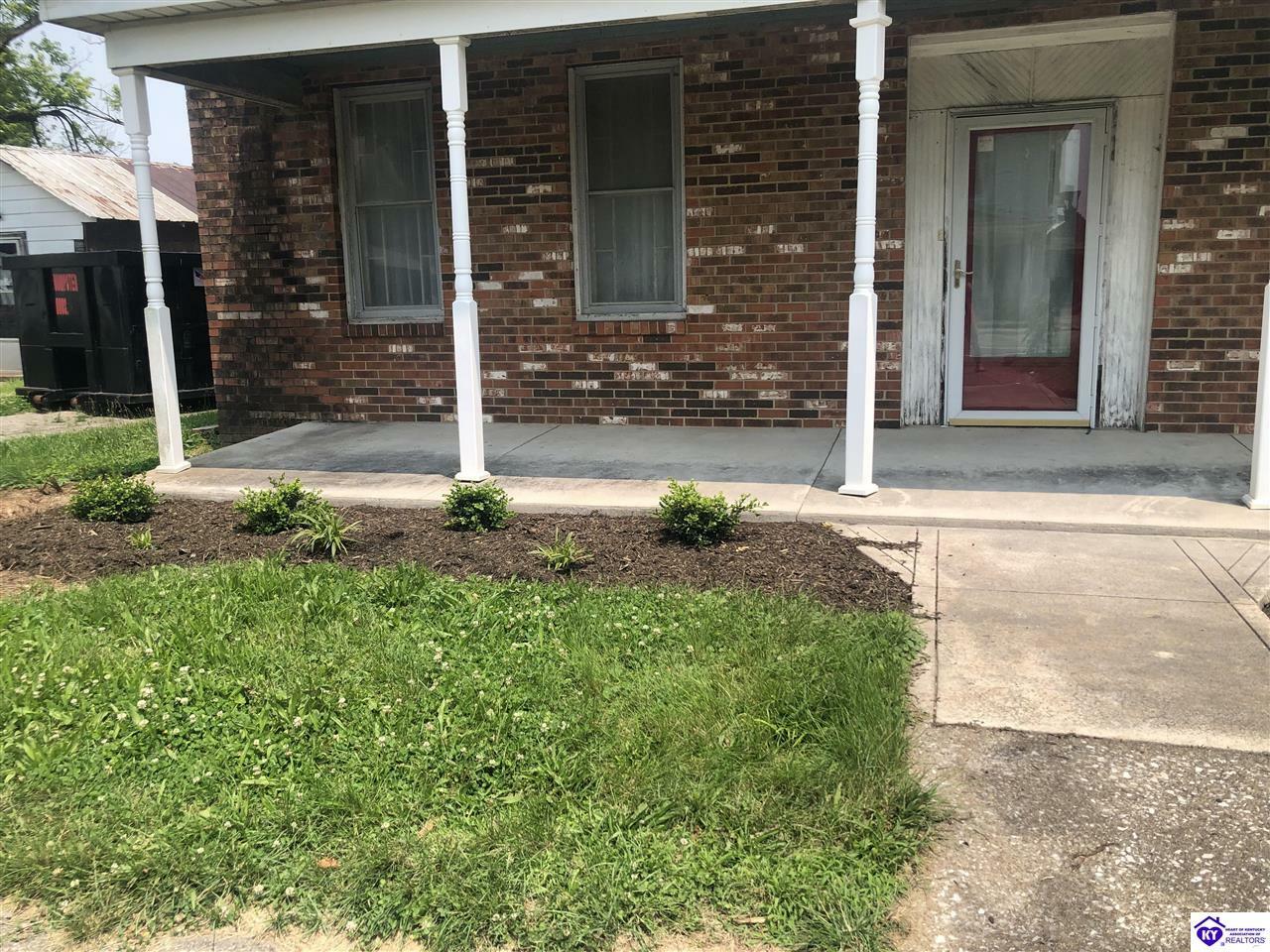 Property Photo: 214 N Walnut Street KY 42784