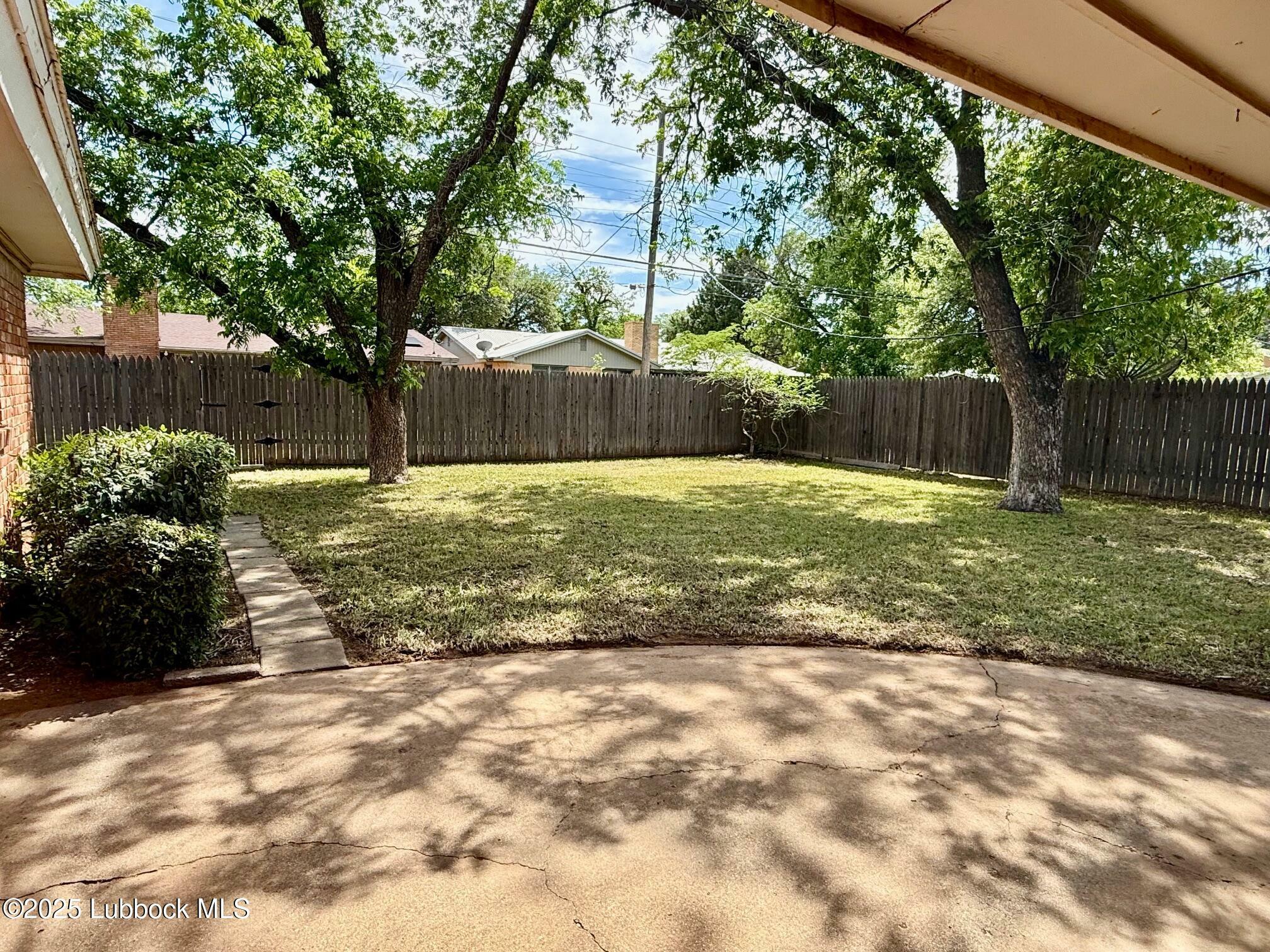 Property Photo: 2107 53rd Street TX 79412