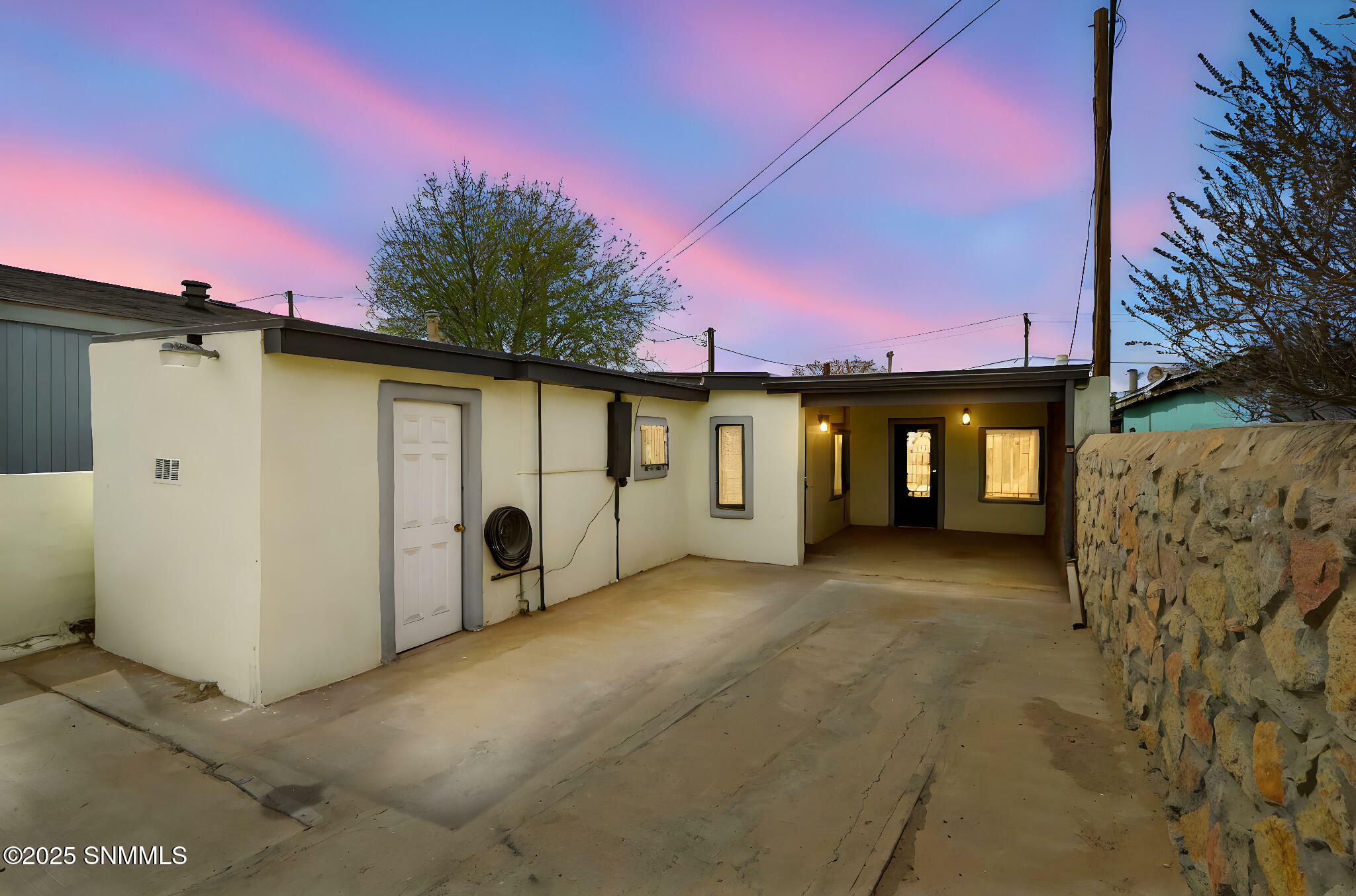 Property Photo: 119 Calle Obregon NM 88063
