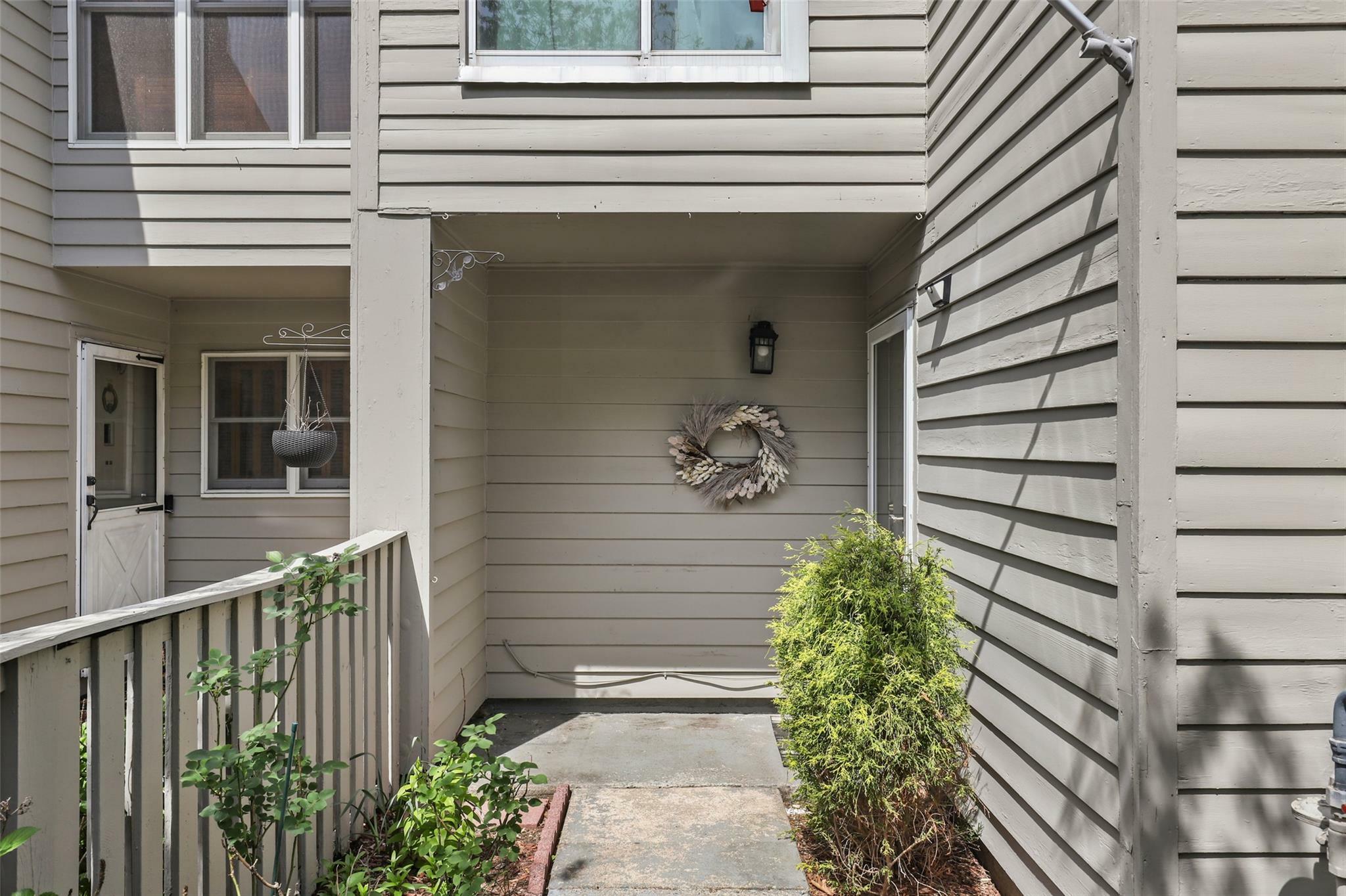 Property Photo: 11 Brooke Club Drive 3 NY 10562
