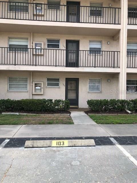 Property Photo:  102 Capri Isles Boulevard 103  FL 34292 