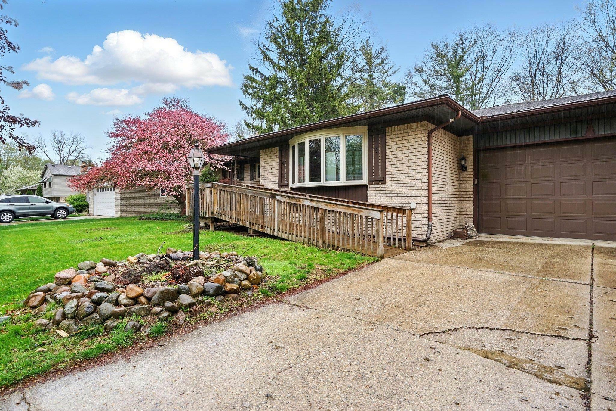 Property Photo: 53284 Wolf Drive MI 48316