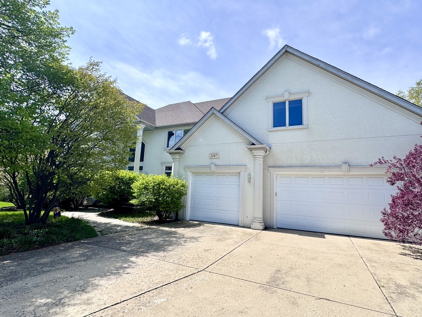 Property Photo: 2347 Simsbury Court IL 60564