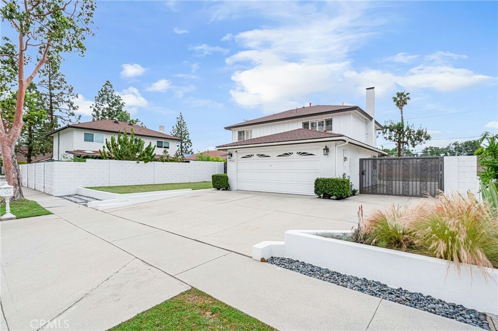 Property Photo:  11942 Shasta Circle  CA 90703 
