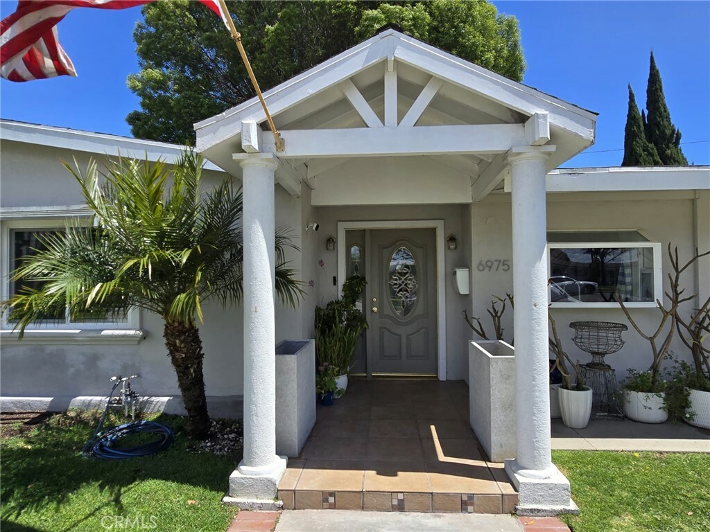 Property Photo: 6975 E El Roble Street CA 90815