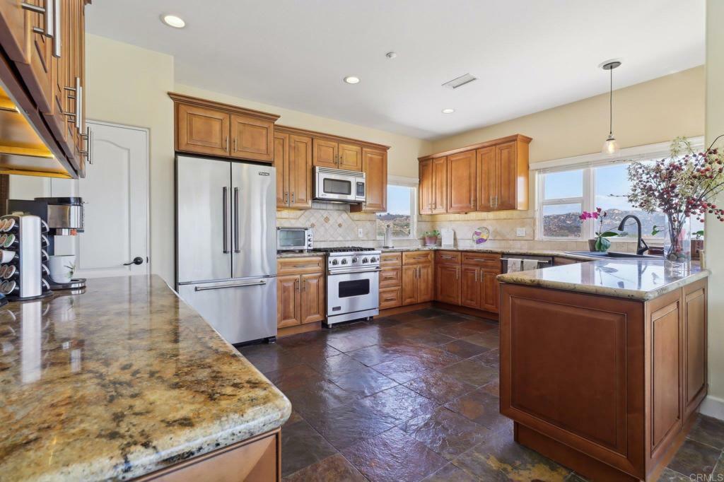 Property Photo: 944 Rainbow Crest Road CA 92028