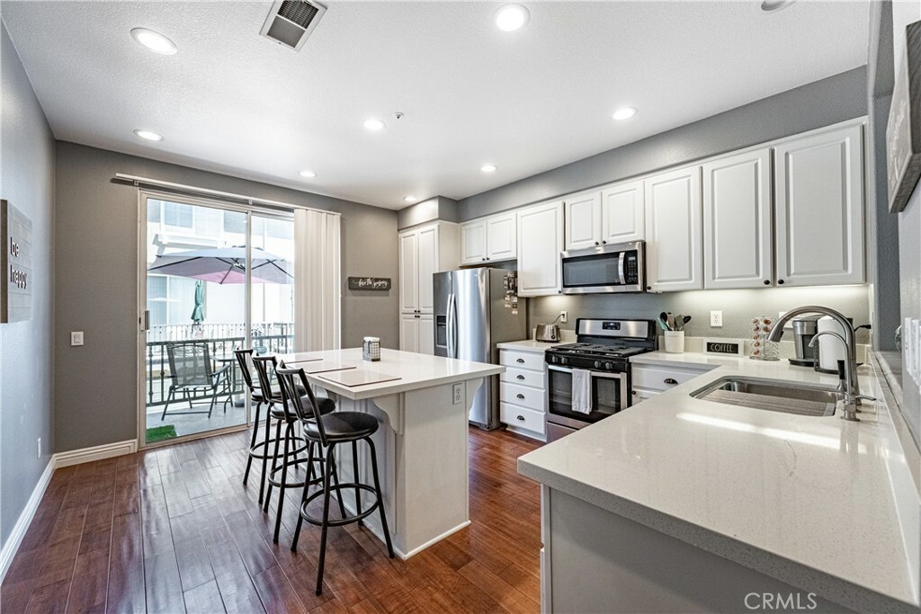 Property Photo: 7 Burlingame Lane CA 92656