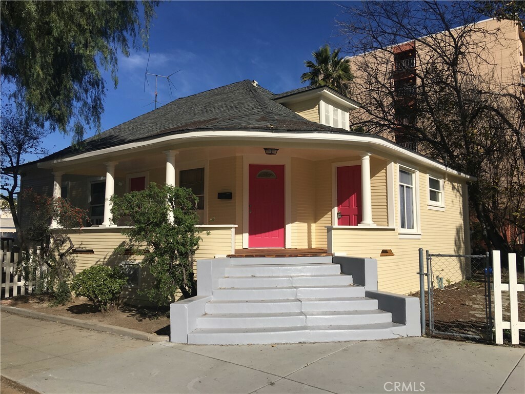 Property Photo:  3499 Lemon Street  CA 92501 