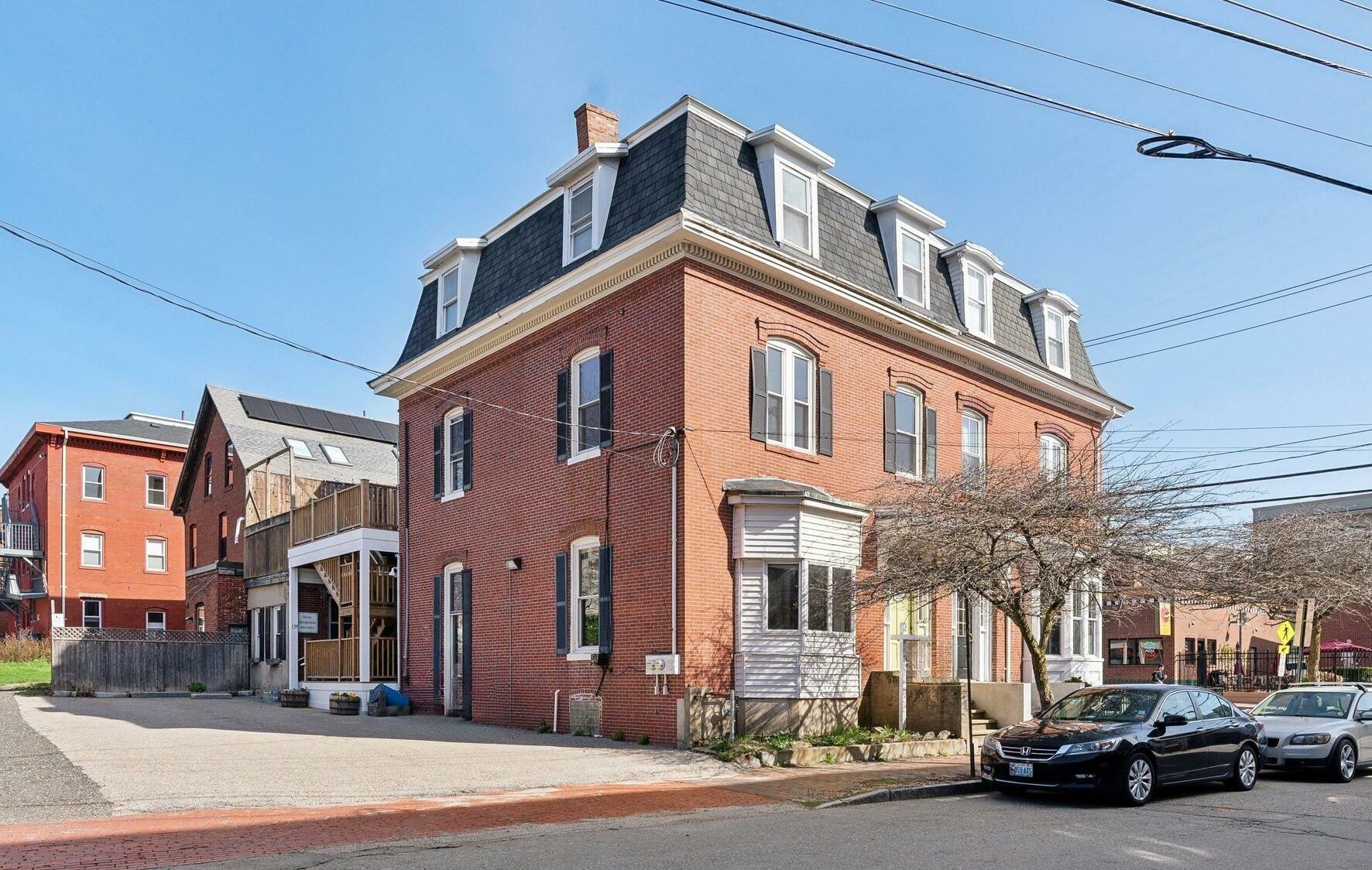 139 Newbury Street  Portland ME 04101 photo