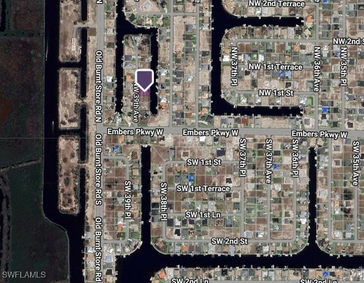 Property Photo: 19 NW 39th Avenue FL 33993