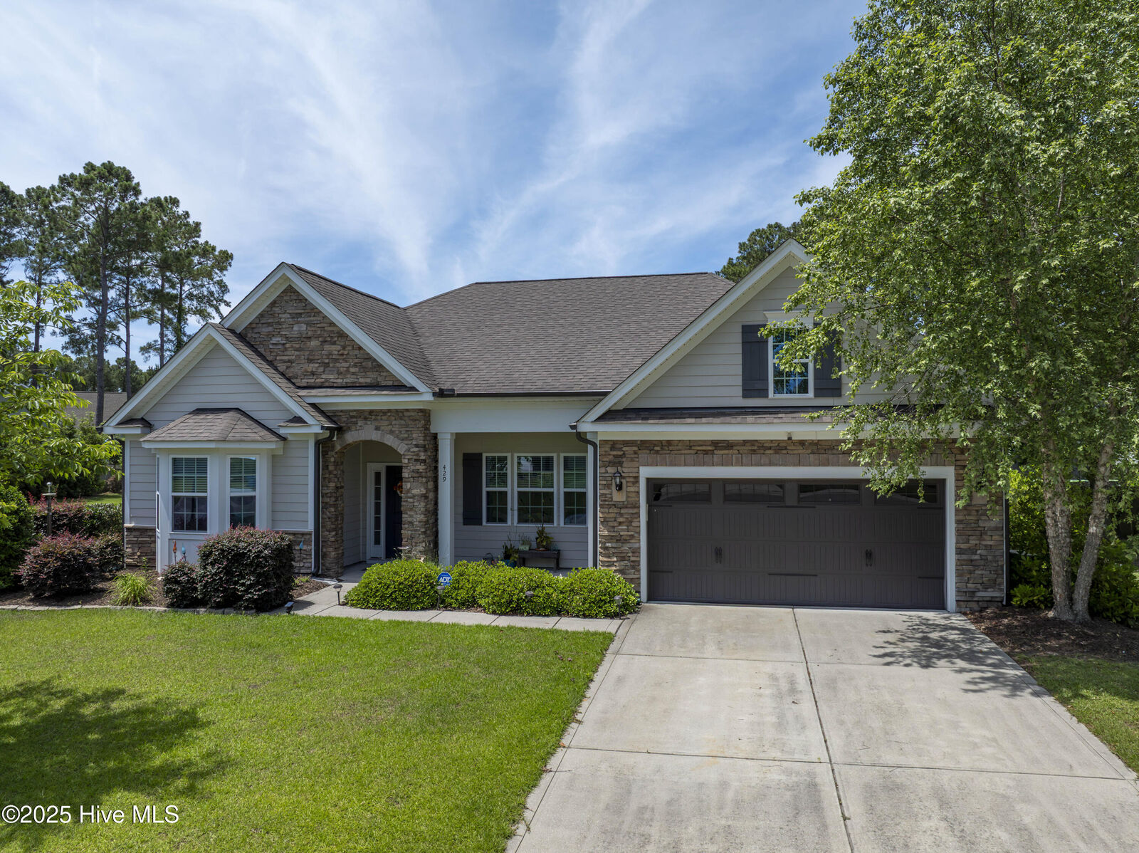 Property Photo: 429 Canvasback Lane NC 28460