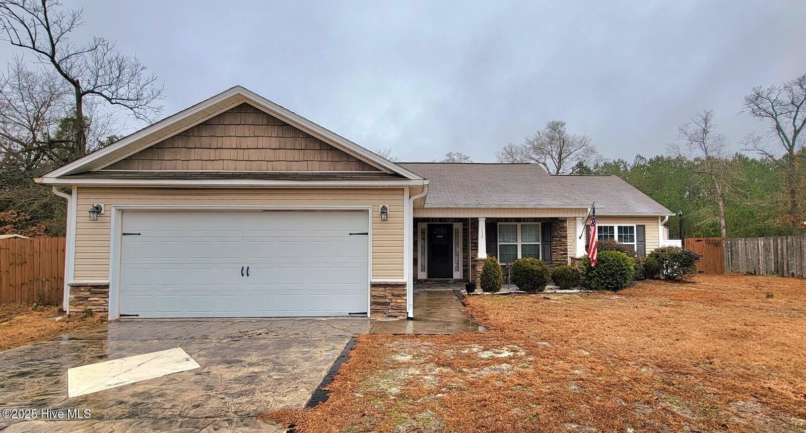 Property Photo:  132 Braeburn Boulevard  NC 28574 