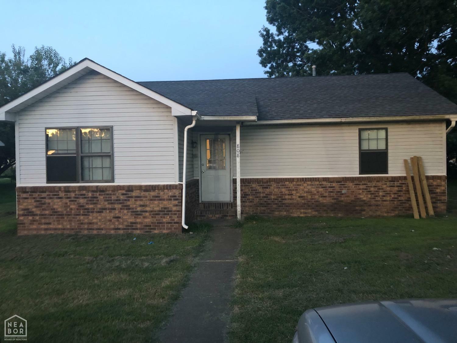 Property Photo: 808 Smith Avenue AR 72472