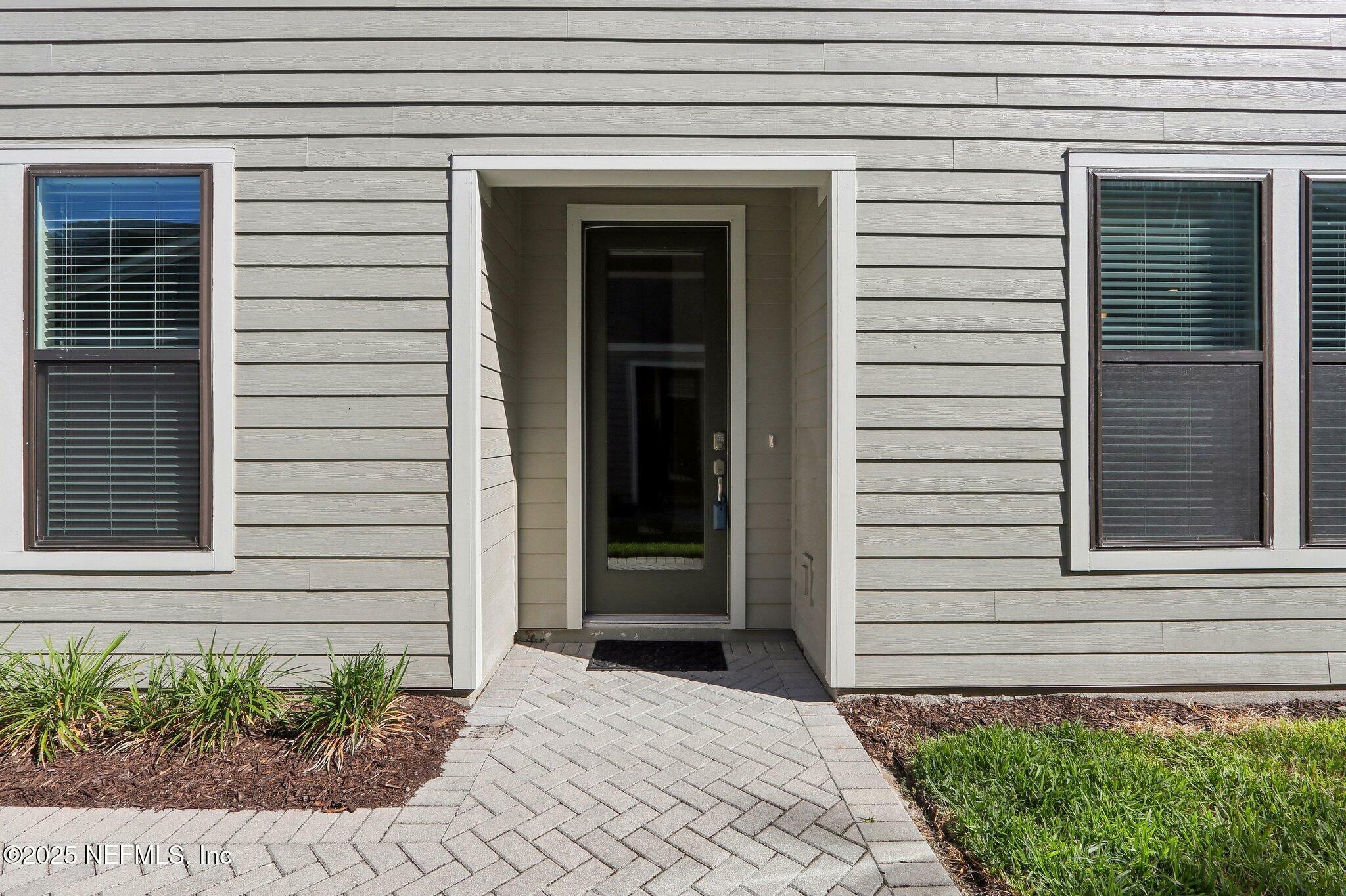 Property Photo: 9897 Filament Boulevard FL 32256