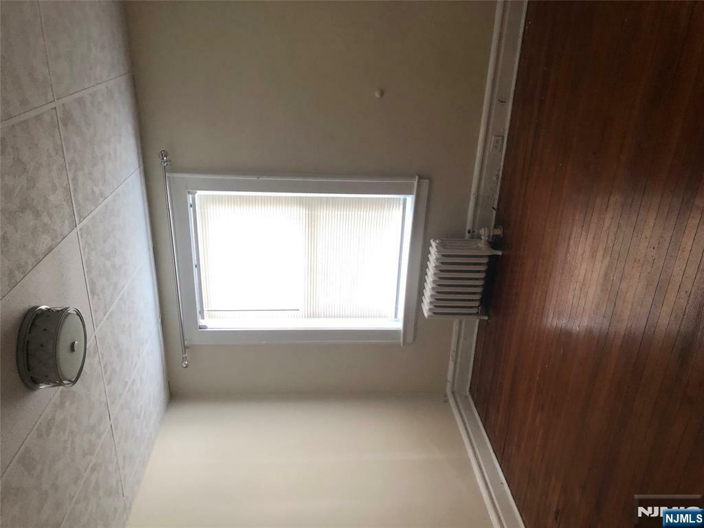 Property Photo: 4 Belmount Avenue 1R NJ 07031