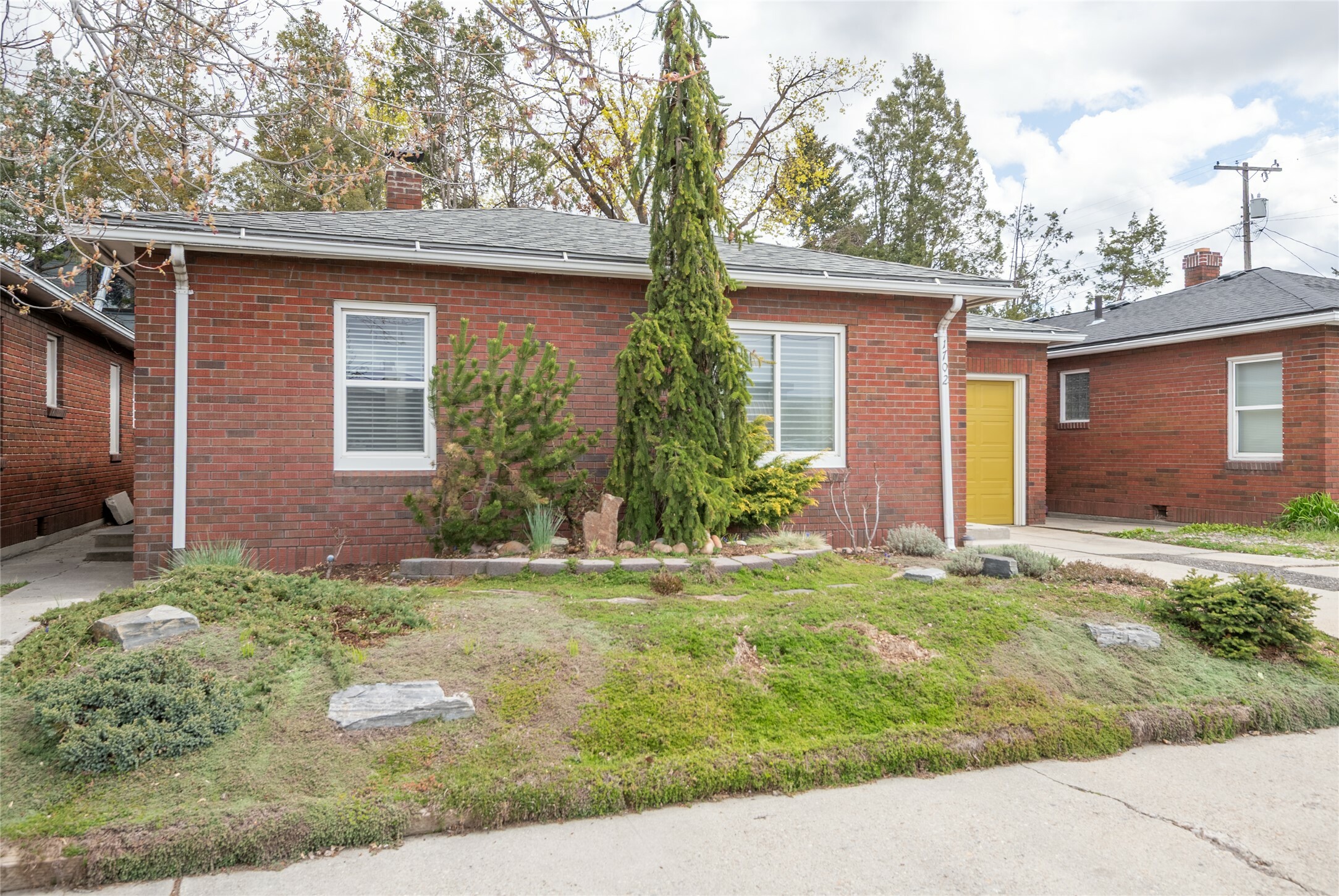 Property Photo: 1702 Bancroft Street MT 59801