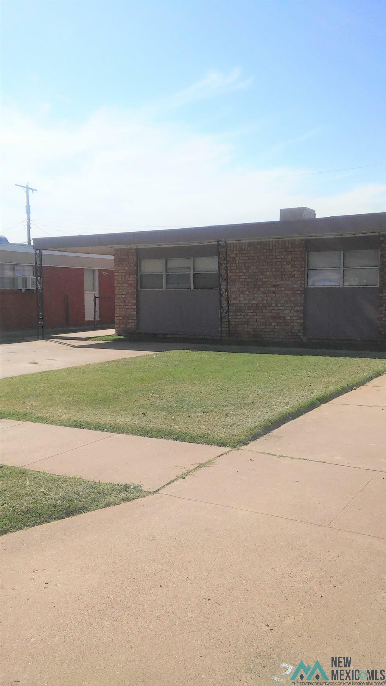 Property Photo: 313 Gayland Street NM 88101