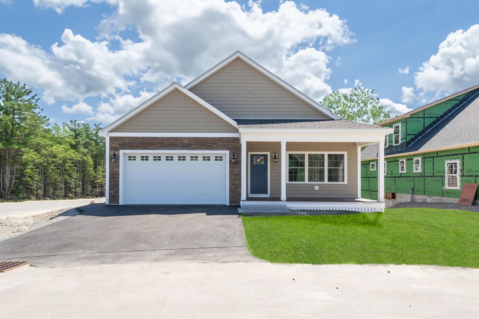 Property Photo: 50 Mulberry Lane NH 03042