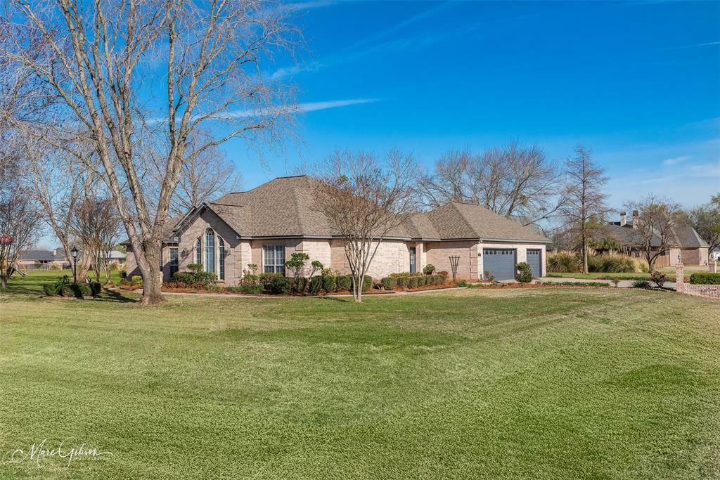 Property Photo:  261 Dana Lane  LA 71111 