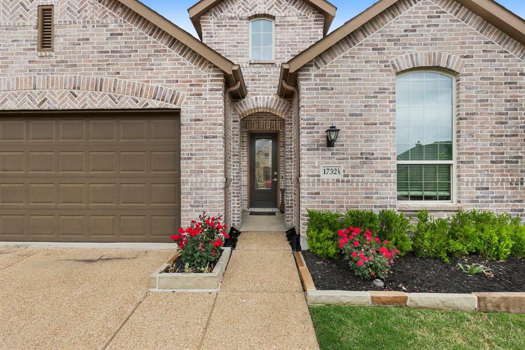 Property Photo: 1732 Journey Forth Trail TX 75098
