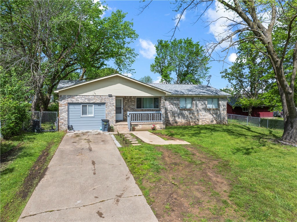 1002 Easy  Green Forest AR 72638 photo