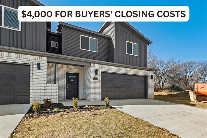 Property Photo:  700 Sun Meadows Loop  AR 72719 