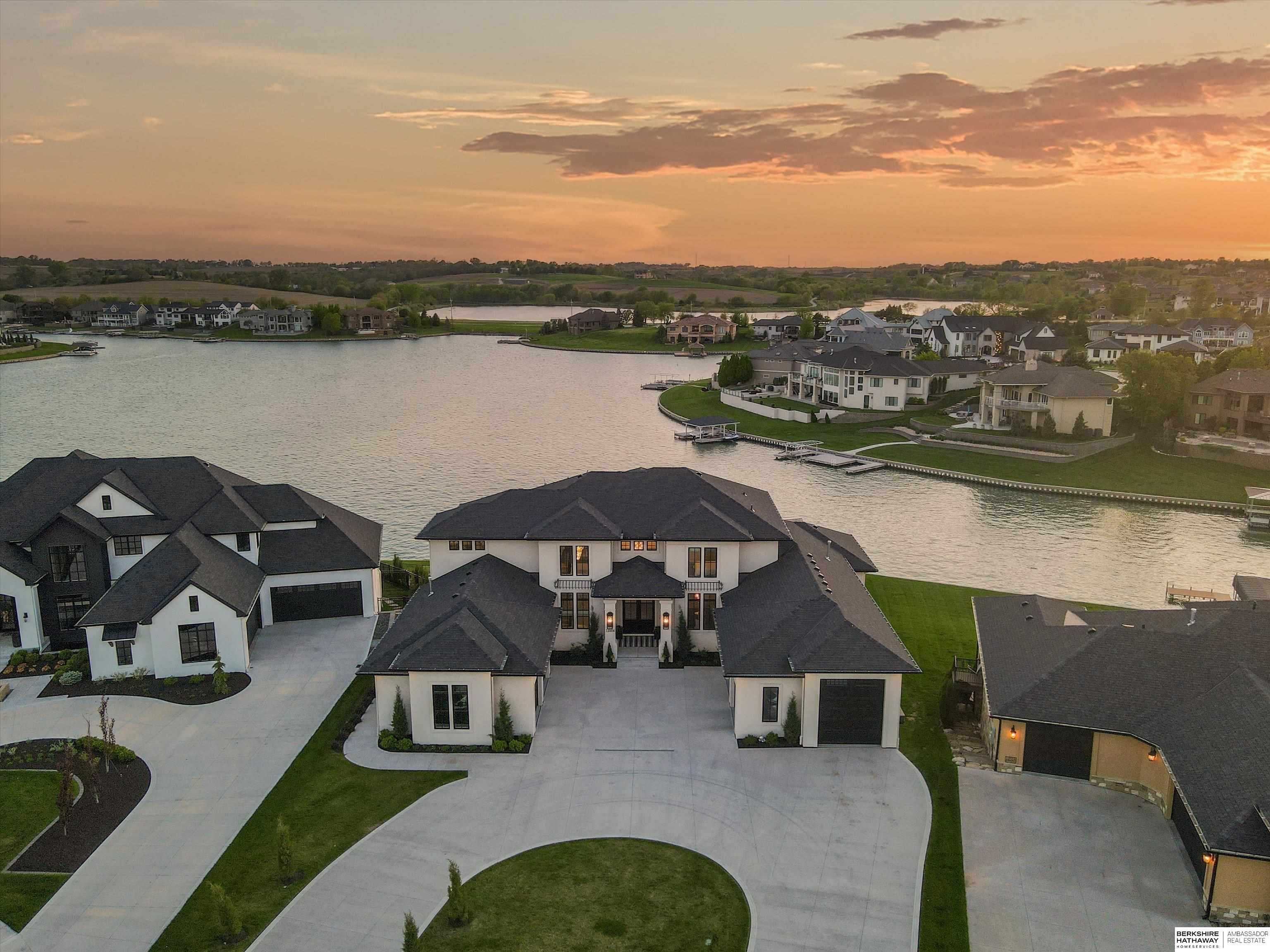 Property Photo:  12504 N 177th Circle  NE 68007 