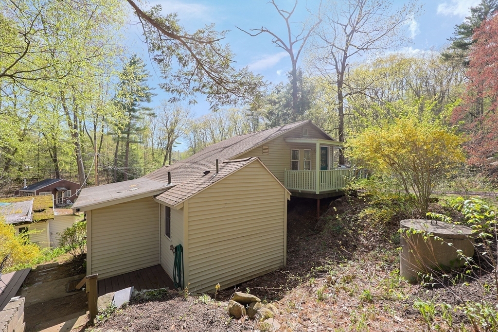 Property Photo:  6 Hillside Road  MA 01521 