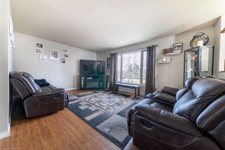 Property Photo:  127 3rd Street E  SK S0M 2T0 