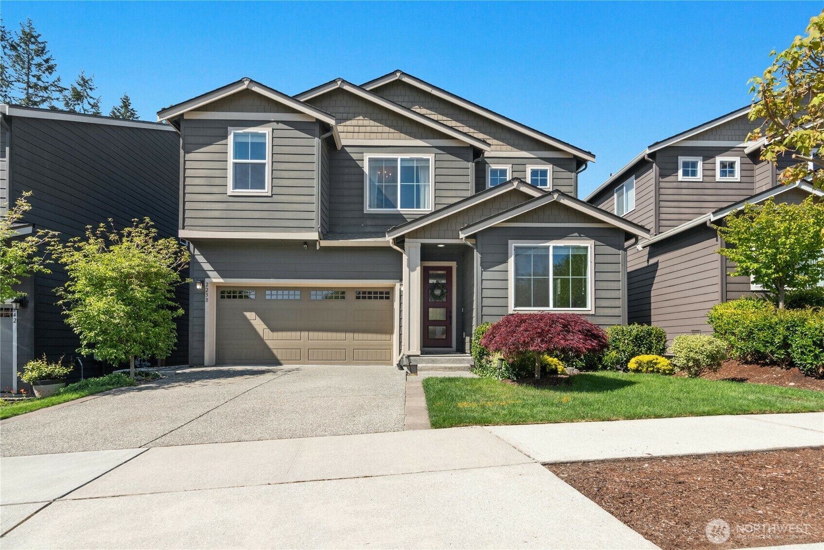 Property Photo: 2238 100th Drive SE WA 98258