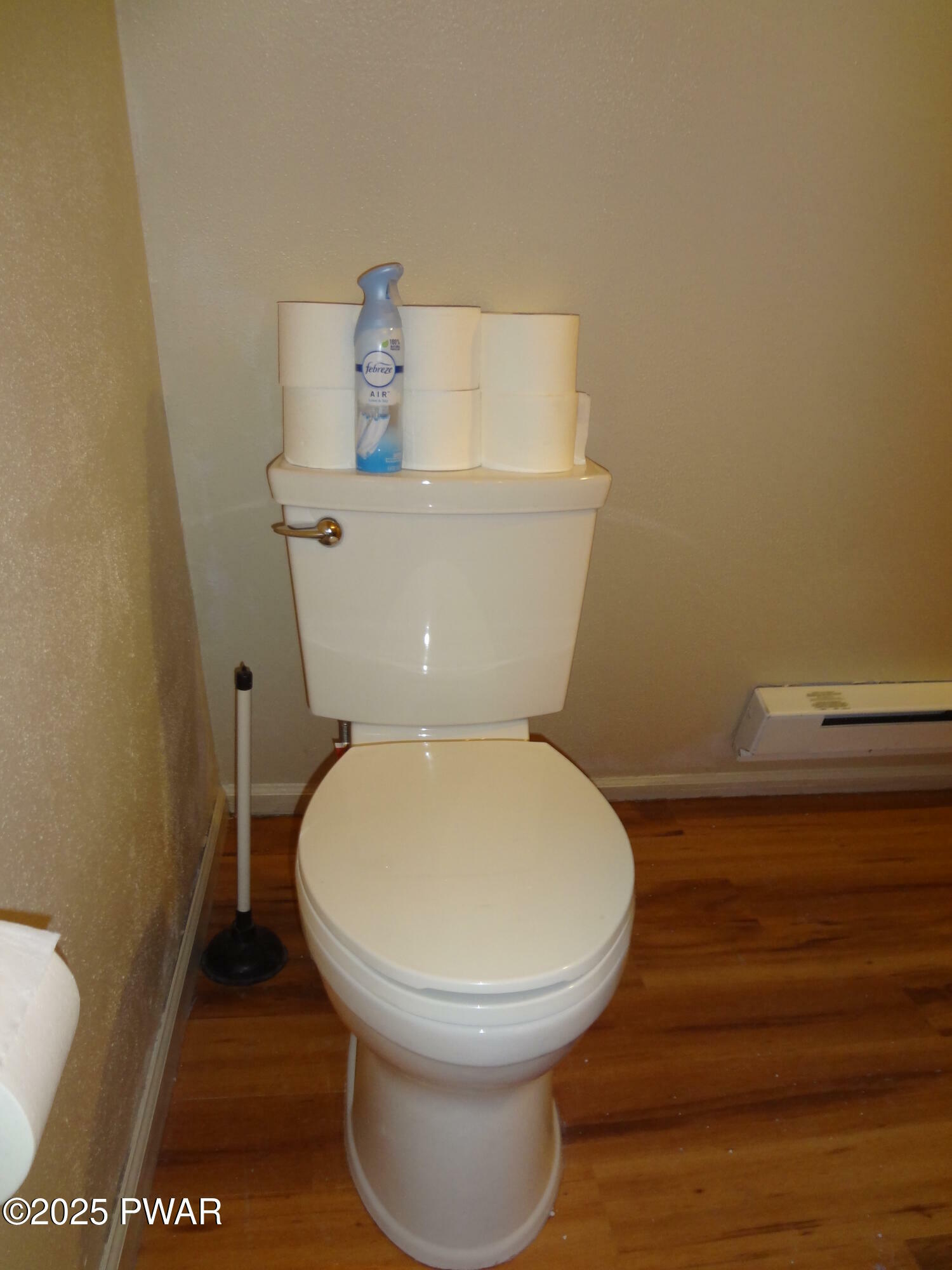 Property Photo: 113 Fawnwood Drive PA 18426