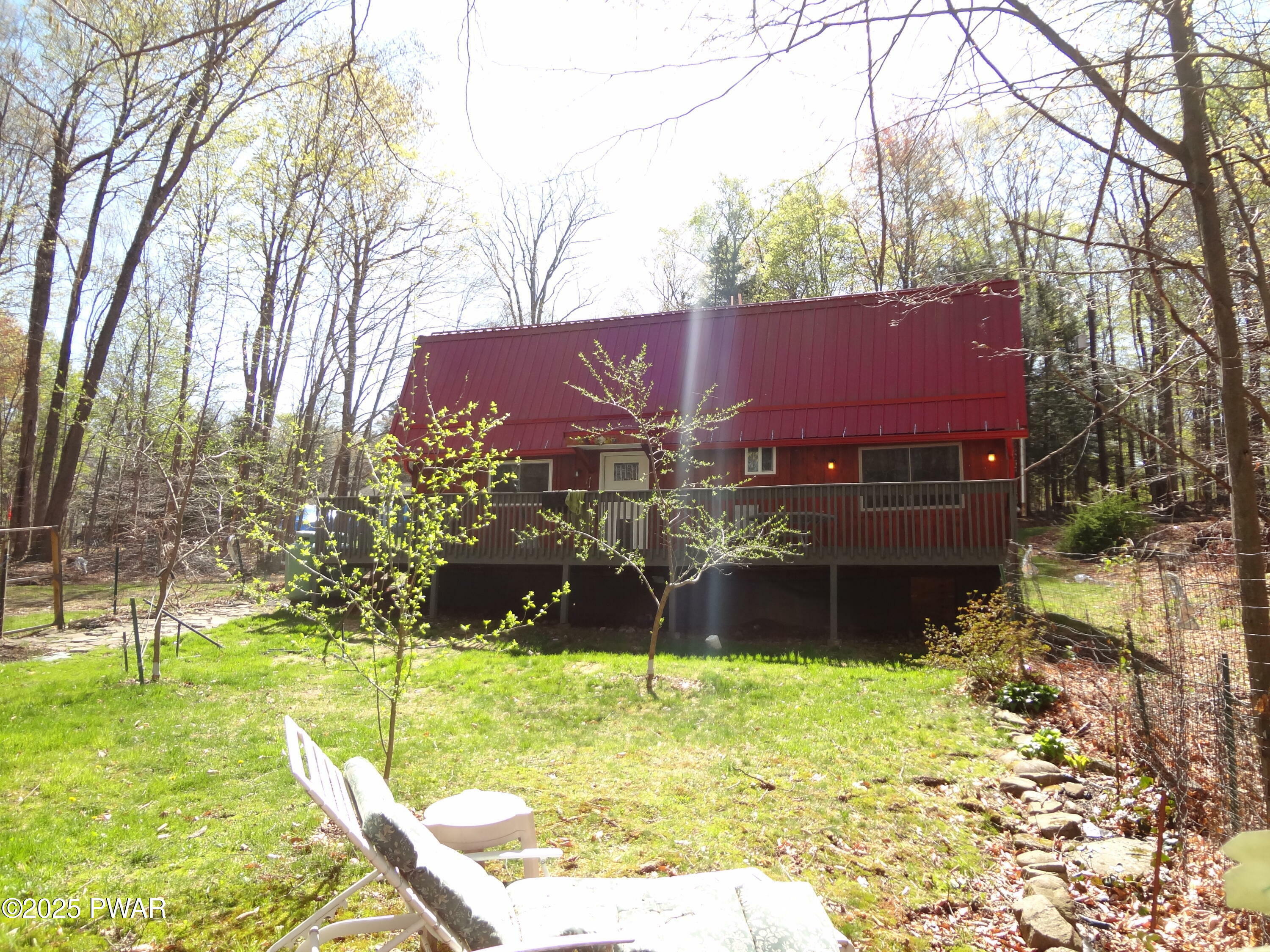 Property Photo: 113 Fawnwood Drive PA 18426