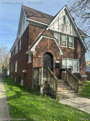 Property Photo: 20 Thorpe Street MI 48341