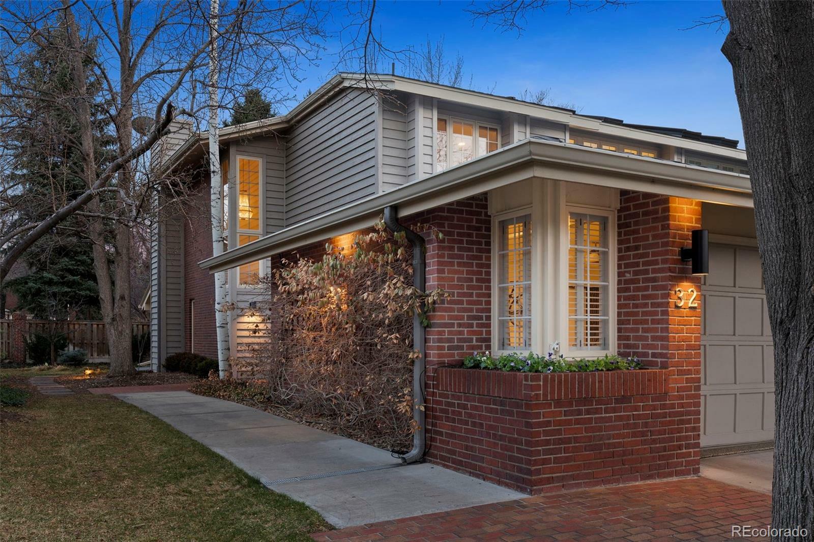Property Photo: 2552 E Alameda Avenue 32 CO 80209