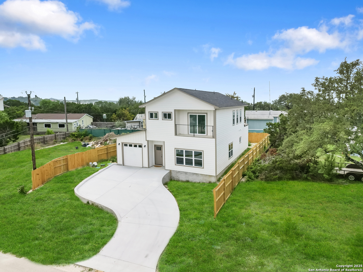 408 Canyon Circle  Canyon Lake TX 78133 photo