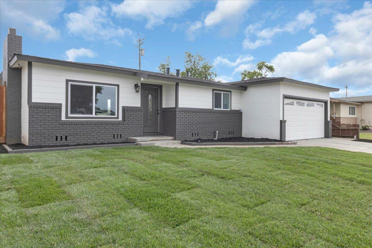 Property Photo: 440 East Laurel Drive CA 93906