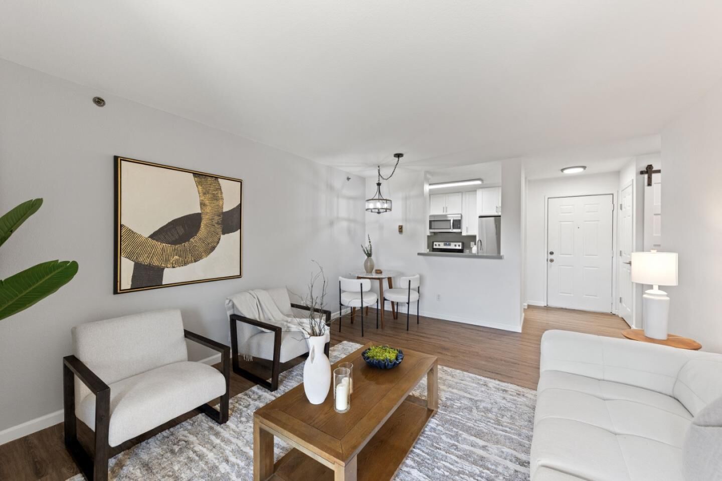 Property Photo: 685 Dartmore Lane 165 CA 94544