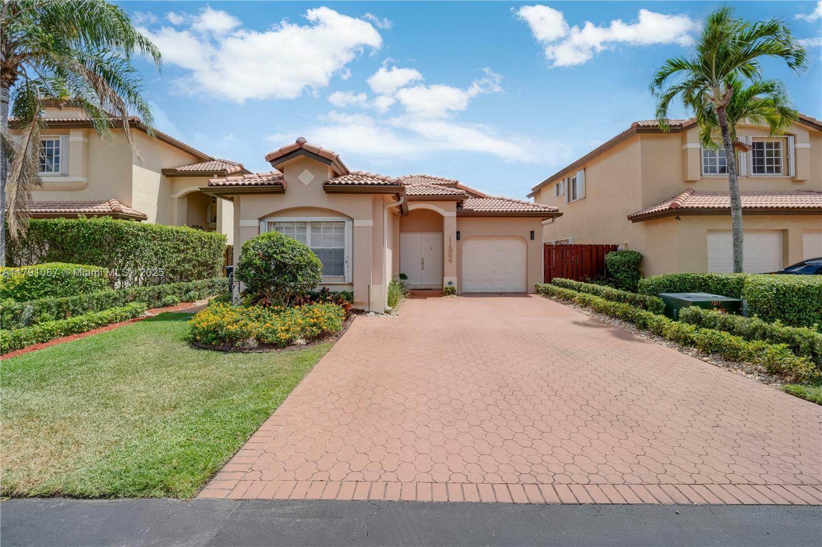 Property Photo: 11334 NW 53rd Ln FL 33178