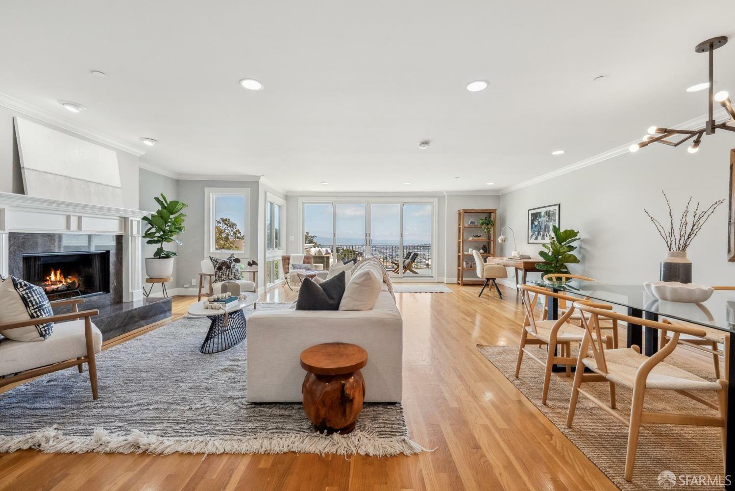 Property Photo: 46 Lower Terrace CA 94114